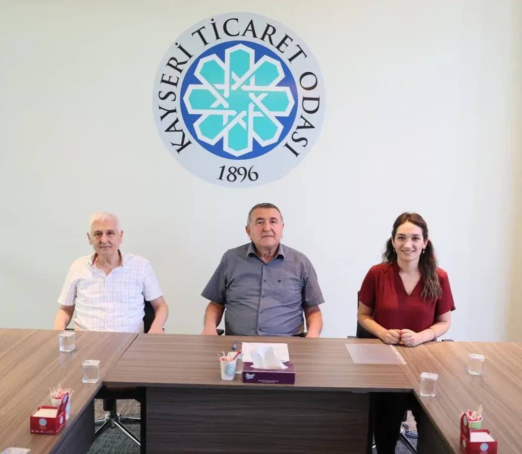 İş birliği protokolü imza anı — ASİLPATENT ve Kayseri Ticaret Odası